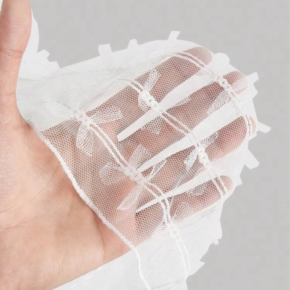 Mini Dress with 3D Floral Design Size L (8//10) - Picture 4 of 5